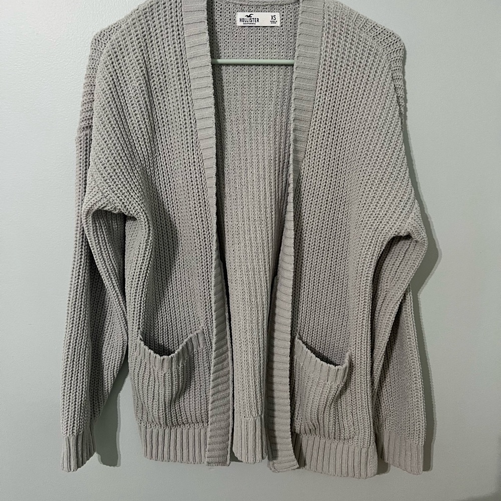 Hollister Gray Chunky Knit Cardigan Sweater
